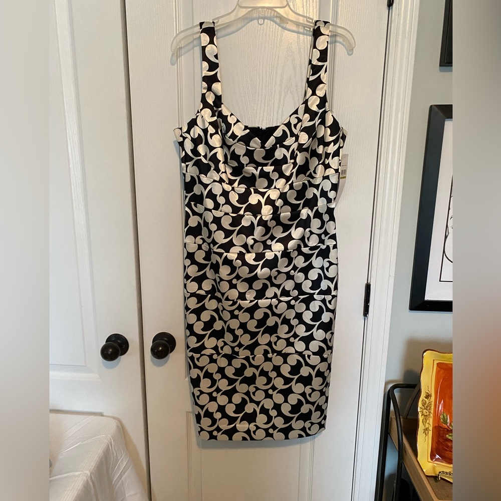 London Times Black/White Cocktail Dress - Picture 9 of 9